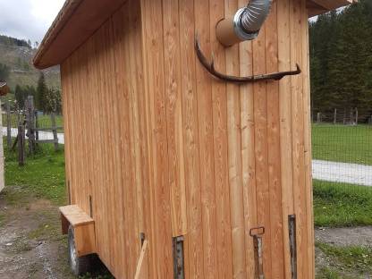 Bild 3:Jagdhütte