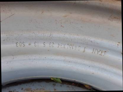 Bild 8:Räder Radsatz Reifen MF Massey Ferguson