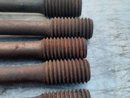 Bild 3:5 Zylinderkopfschrauben Deutz D 30