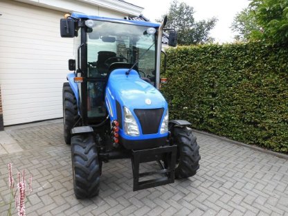 New Holland Boomer 3050 Turbo