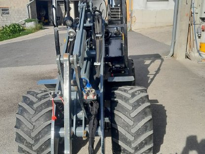 Bild 5:Giant 2500 HD Lader