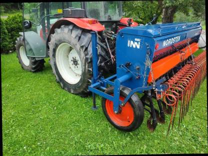 Bild 2:Nordsten Sämaschine Lift-O-Matic
