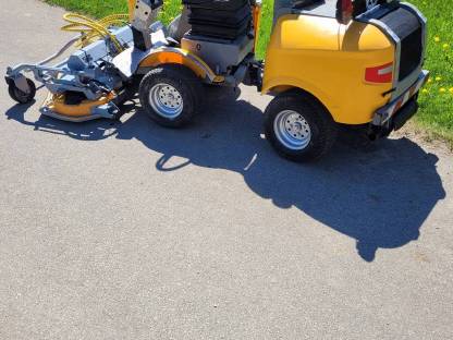 Bild 2:Stiga Titan 26H Großflächenmäher