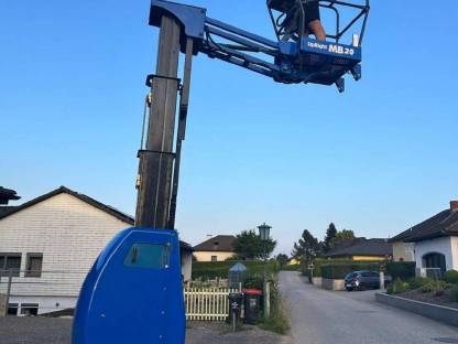 Bild 6:Arbeitsbühne Hebebühne Gelenkmastbühne Hubsteiger UpRight MB