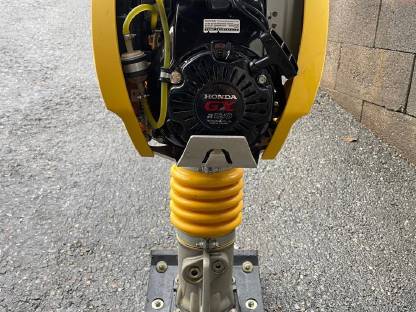 Bild 3:Stampfer BOMAG BT 60