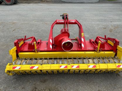 Bild 3:Verkaufe Kreiselegge Pöttinger Lion 250