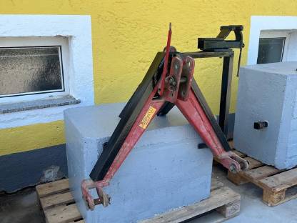 Bild 5:Fliegl Gewicht 1.500 kg Eigenbau 950 kg