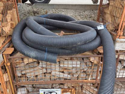 Bild 7:Rohre und Schächte