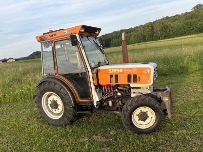 Bild 2:Steyr 8055 A Schmalspur