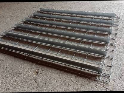 Bild 2:Einlegegitter für Hochregal