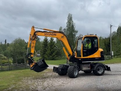 Hyundai Robex 55W-7