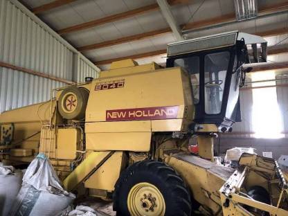 New Holland 8040 Mähdrescher