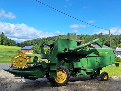 Mähdrescher John Deere MD330