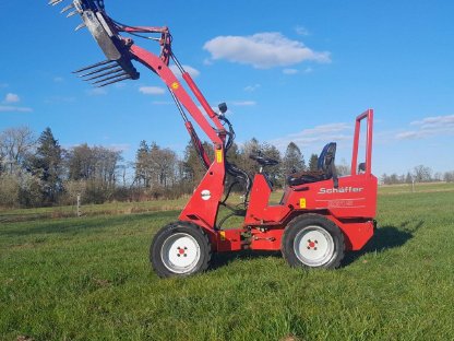 Schäffer 221 S Hoflader – Kompakt, stark & mit Euroaufnahme
