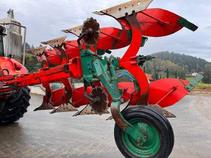 Bild 3:Kverneland Pflug