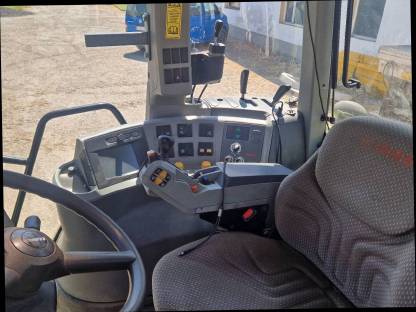 Bild 7:Claas Arion 640 Cebis