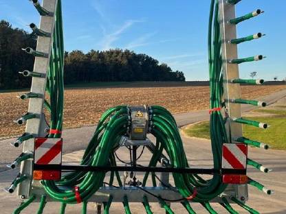 Bild 3:9 m Schleppschuhverteiler Vogelsang-Rotorcut