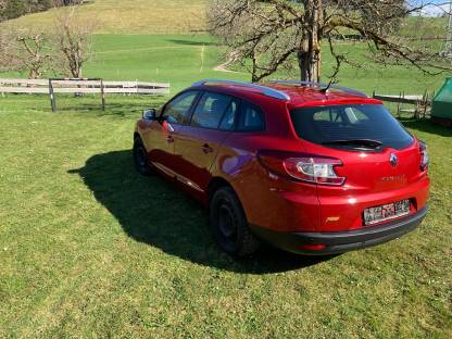 Bild 2:Renault Megane Kombiline