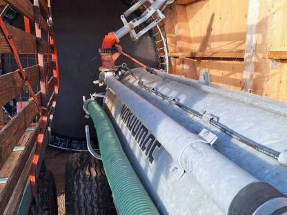 Bild 5:Vakuumat Hochdruck Güllefass