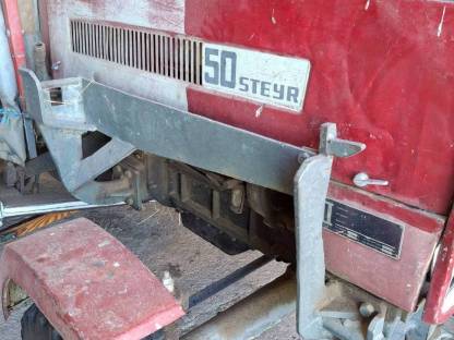Bild 2:Frontlader Steyr Plus 50