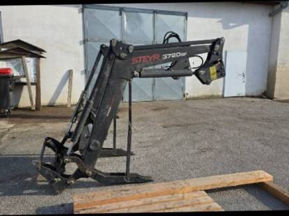 Frontlader Steyr/Hydrac 3720SF