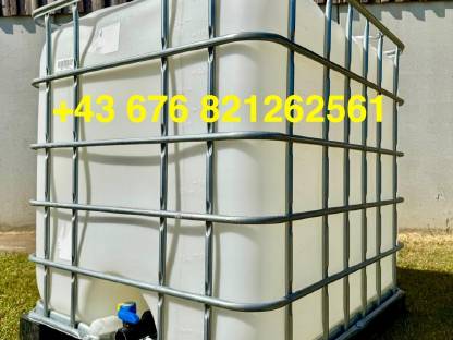 Neuwertige 1.000 l Kunststofftanks (IBC)