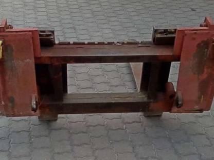 Bild 2:Palettengabel