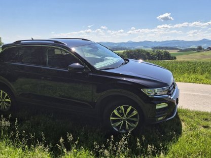Bild 7:Verkaufe VW T-Roc Design TDI SCR, Bj. 2020, 4-türig