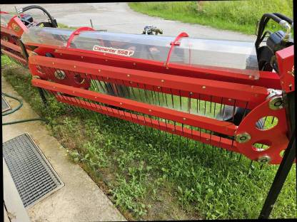 Bild 2:Clementer 550 F Kammschwader