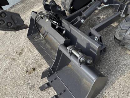 Bild 8:Minibagger Epsilon Vote Kubota D902