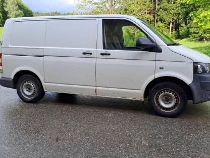 Bild 2:VW T5 Kleinbus