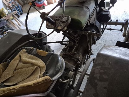 Bild 5:Steyr 80a inkl. Kotblechsitzen