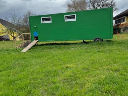 Bild 5:Mobiler Hühnerstall-Container