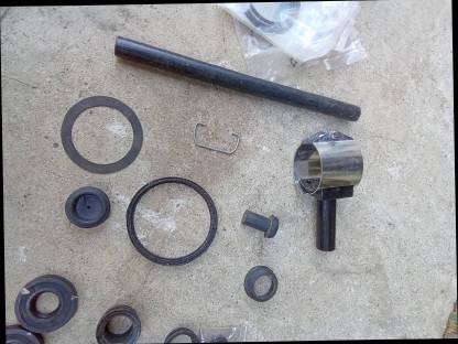 Bild 4:Dichtungen und Ersatzteile für Rohrmelkanlage