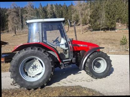 Massey Ferguson 4225