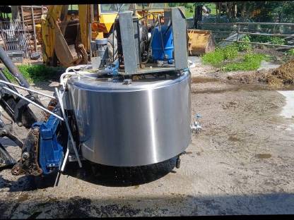 Milchtank mit Kühlung