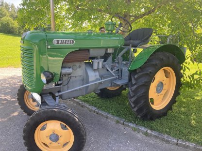 Bild 2:Traktor Steyr 180a