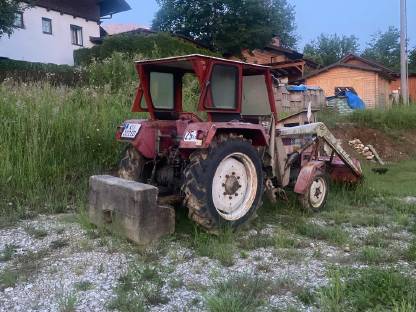 Bild 2:Steyr 30b mit Frontlader