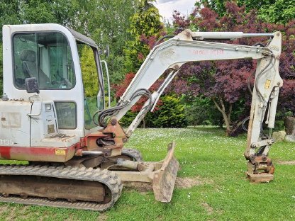 Takeuchi TB 135