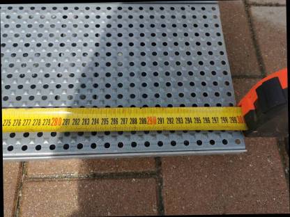 Bild 4:Entwässerungsrinne verzinkt