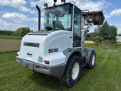 Bild 4:Radlader Hoflader Liebherr 506 Bj. 2008