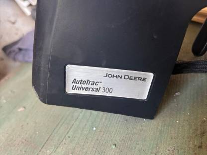 Bild 3:Autotrac Universal 300 John Deere