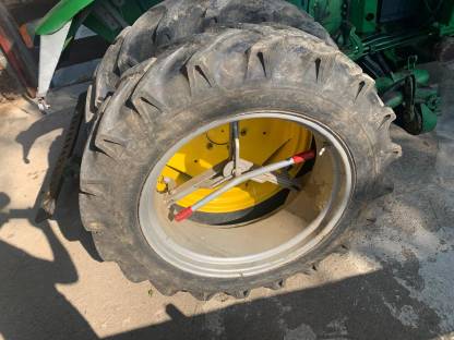 Bild 2:John Deere Lanz 310