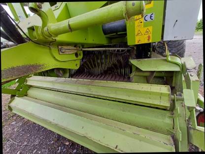 Bild 8:Claas Rollant 255 Presswickelkombination