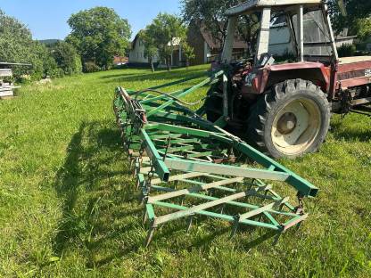 Bild 3:Egge Feldherr 4,8 m AB