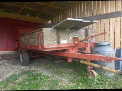 Krone Miststreuer 3T