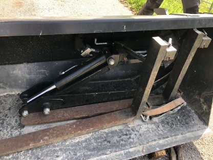 Bild 7:3-Punkt-Hecklader Big Lift M