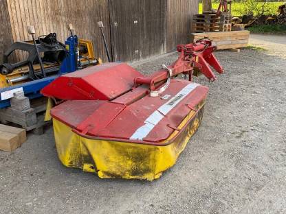 Bild 2:Pöttinger Cat 190 Mähwerk