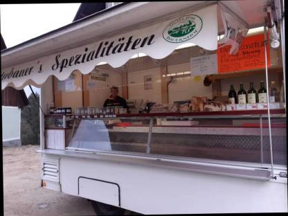 Bild 5:Verkaufsfahrzeug mit Kühlaufbau Renault Master