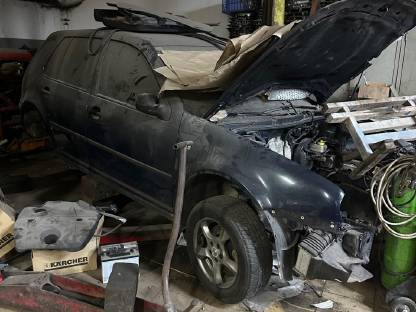 Schlachte VW Golf 4